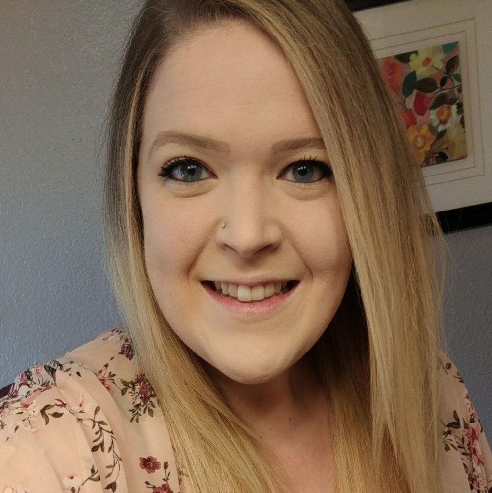 Meet your Posher, Cindy